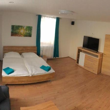 Ferienwohnung „Gmuender Hof“ 그뮌트 외부 사진
