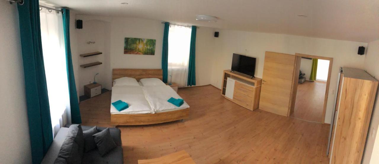 Ferienwohnung „Gmuender Hof“ 그뮌트 외부 사진